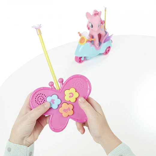 My Little Pony Pinkie Pie RC Scooter - هاسبرو - Image 5