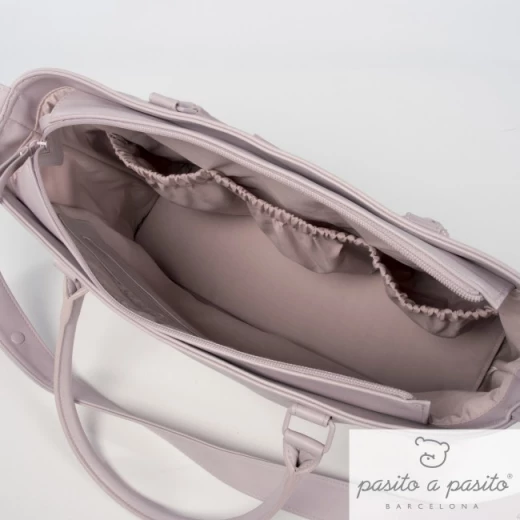 Pasito a Pasito Normandie Changing Bag, Pink - باسيتو اه  باسيتو - Image 2