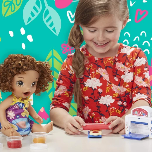 Baby Alive Snackin’ Treats Baby (Brown Curly Hair) - بيبي ألايف - Image 3