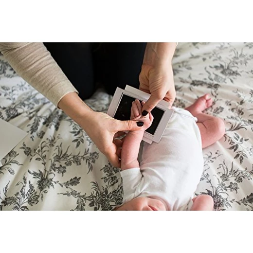 PearHead My Memory Baby Book Chevron, Gray - بيرهيد - Image 5