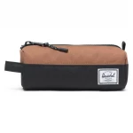 Herschel Settlement Case  Color: Black/Sadlle Br - هيرشل
