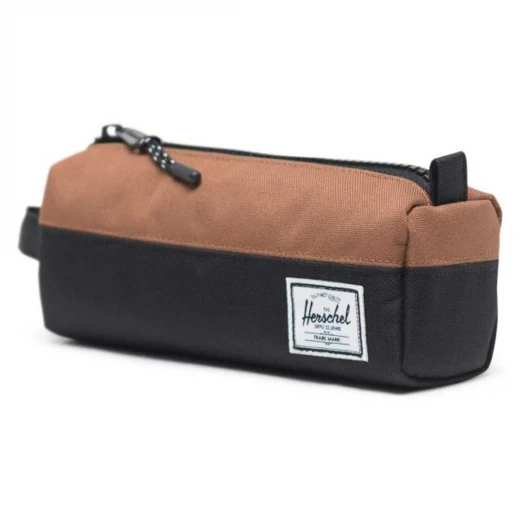 Herschel Settlement Case  Color: Black/Sadlle Br - هيرشل - Image 2
