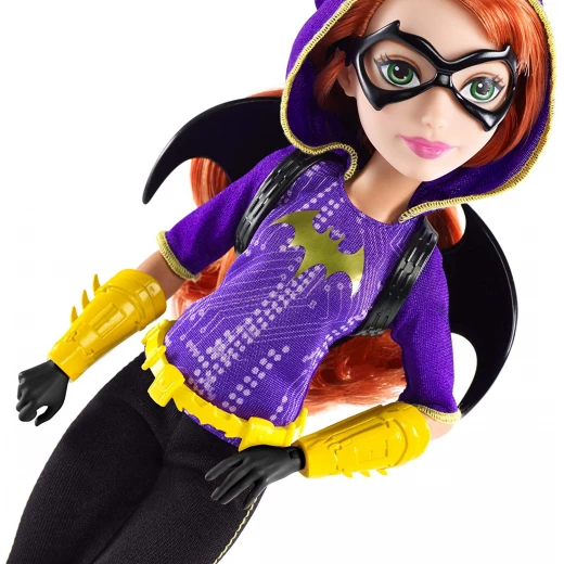 DC Super Hero Girl Batgirl Action Doll, with Realistic Facial Detailing, Iconic Ring Gear and Accessories - دي سي سوبرهيرو - Image 9