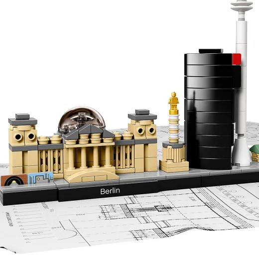 LEGO Architecture Berlin Skyline Building Set - ليجو - Image 3