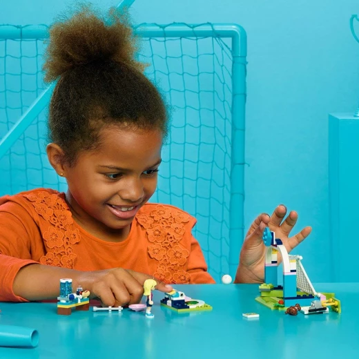 LEGO Friends: Stephanie's Soccer Practice - ليجو - Image 4