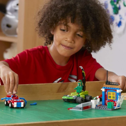 LEGO Juniors: Spider-Man vs. Scorpion Street Showdown - ليجو - Image 5