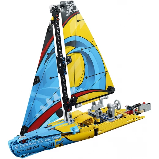 LEGO Technic: Racing Yacht - ليجو - Image 2
