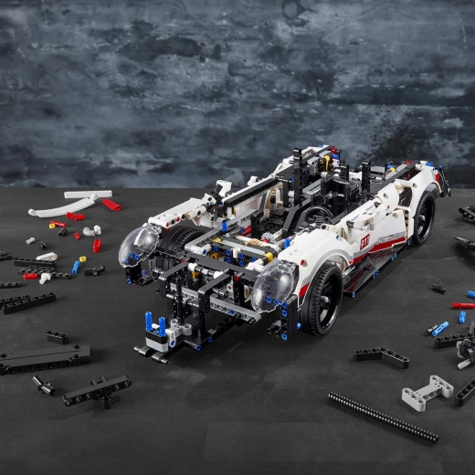 LEGO Technic Porsche 911 RSR Building Blocks for Kids (1580 Pcs) - ليجو - Image 4
