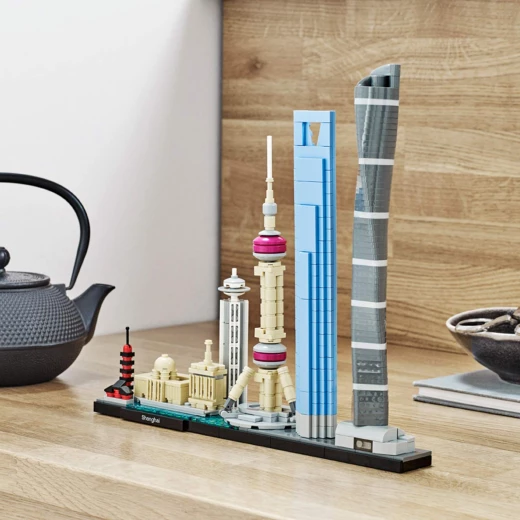 LEGO Architecture Shanghai Model Building Set with the Shanghai Tower and World Financial Centre - ليجو - Image 4