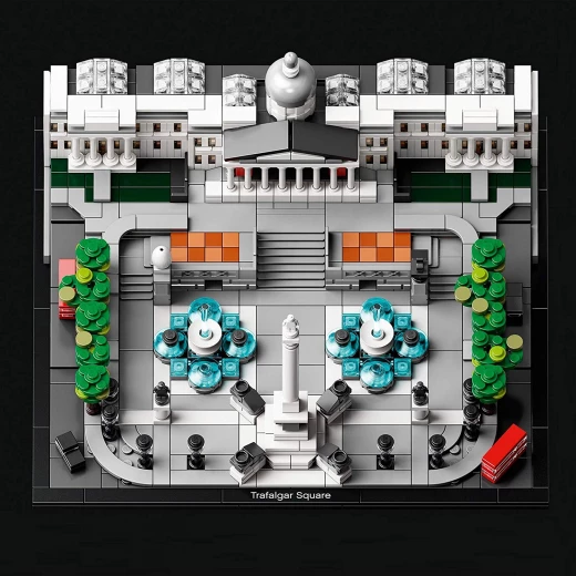 LEGO Architecture Trafalgar Square Building Set with London Landmark National Gallery Collectible Model, 1197 pieces. - ليجو - Image 4