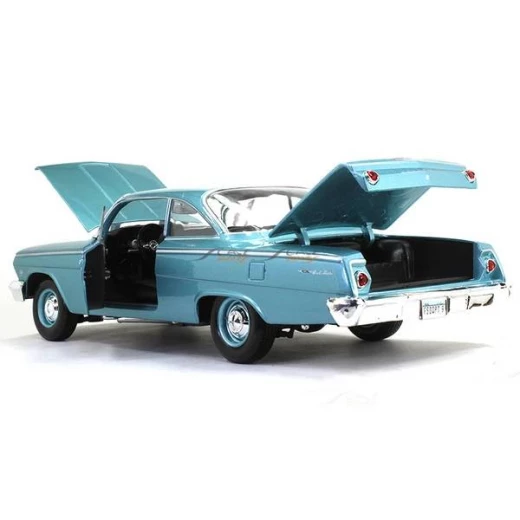 Maisto Special Edition - Chevy Bel Air Hard Top (1962, 1/18 scale diecast car models, Turquoise), Assorted - مايستو - Image 3