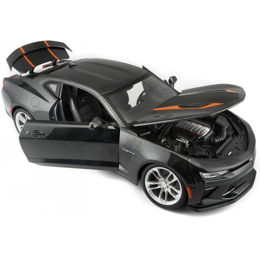 Maisto Chevrolet Camaro SS 2017 Metallic Grey 1/18 Diecast Model, Assorted - مايستو - Image 2