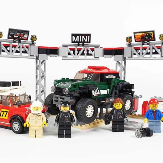 LEGO 1967 Mini Cooper S Rally and 2018 MINI John Cooper Works Buggy - ليجو - Image 2