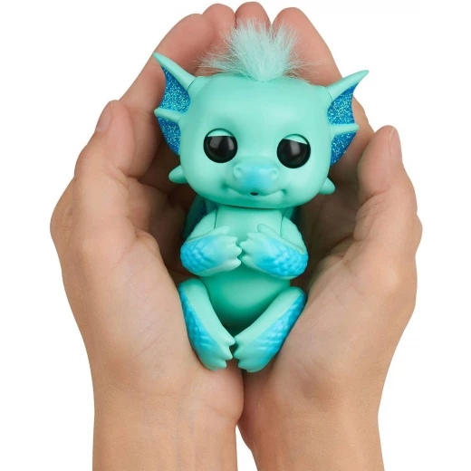 Fingerlings - Glitter Dragon - Noa (Green with Blue) - Interactive Baby Collectible Pet - فينجرلينجز - Image 5
