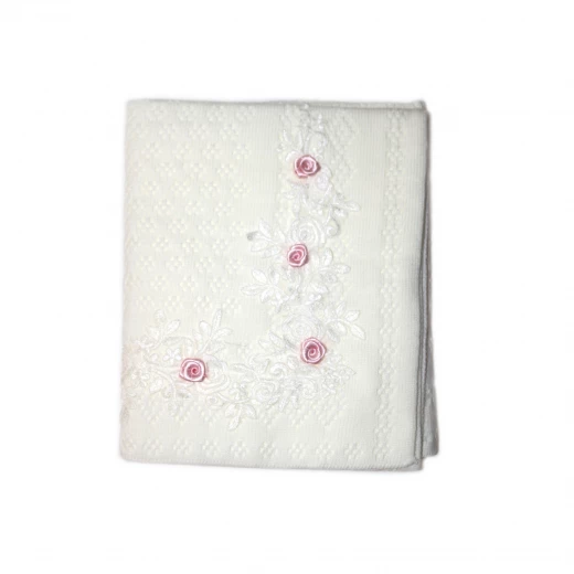 White Triko Blanket with Lace, with Pink Flower White Triko Blanket with Lace, with Pink Flower