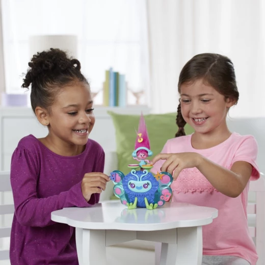 Trolls Poppy Wooferbug with DJ platform - ترولز - Image 4