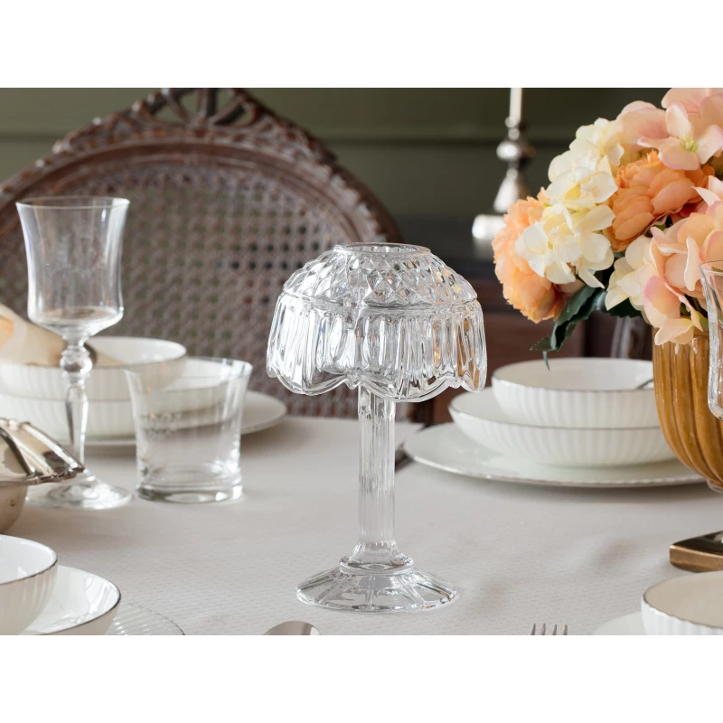 Madmae Coco Estee Candelholder - مدام كوكو