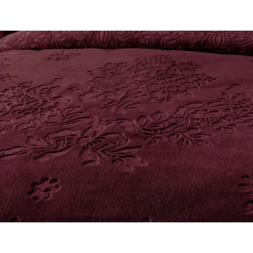Madame Coco - Jardin Fleuri Emboss Mink Blanket , Burgundy - مدام كوكو - Image 2