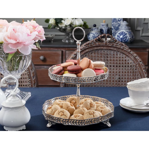 Madame Coco - Silver Plated Round 2-plate Stand Madame Coco - Silver Plated Round 2-plate Stand