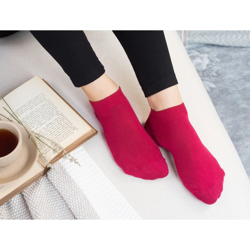 Madame Coco - Leaf Ankle Socks, Light Red - مدام كوكو