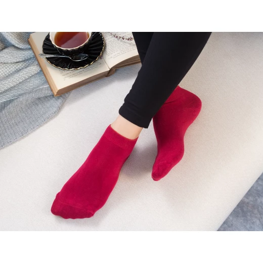 Madame Coco - Leaf Ankle Socks, Carmen Red Madame Coco - Leaf Ankle Socks, Carmen Red