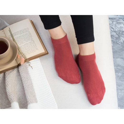 Madame Coco - Leaf Ankle Socks, Cherry