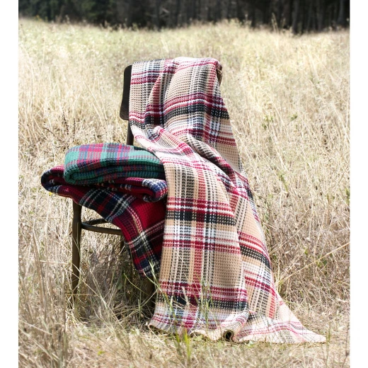 Madame Coco - Plaid Scotch Blanket - Single Beige / Red Madame Coco - Plaid Scotch Blanket - Single Beige / Red