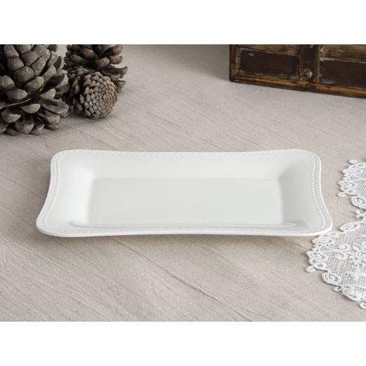 Madame Coco Bondir New Bone China Rectangular Plate 25,4 cm Madame Coco Bondir New Bone China Rectangular Plate 25,4 cm