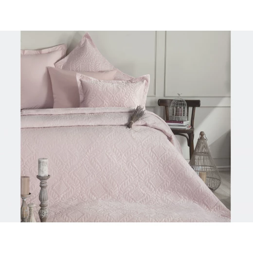 Madame Coco Virgo Velvet Double Bed Cover - Powder Madame Coco Virgo Velvet Double Bed Cover - Powder