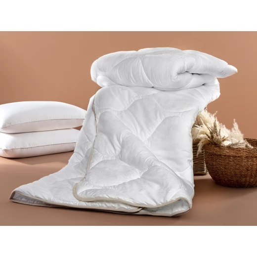 Madame Coco Vintage Jacquard Connecting Double Quilt - White Madame Coco Vintage Jacquard Connecting Double Quilt - White