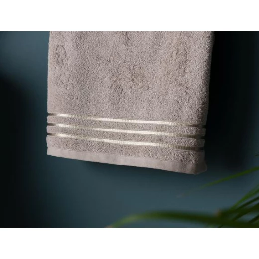 Madame Coco - Maynor Floss - Bordered Towel - Stone - مدام كوكو - Image 3