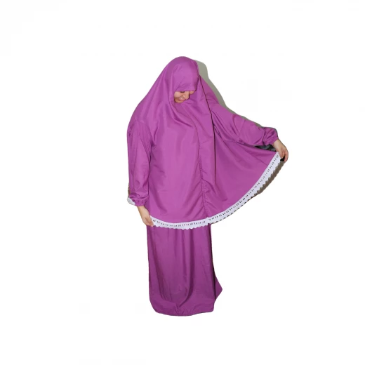 طقم صلاة نسائي بالكامل ، قطعتين ،باللون الفوشي مع دانتيل أبيض طقم صلاة نسائي بالكامل ، قطعتين ،باللون الفوشي مع دانتيل أبيض