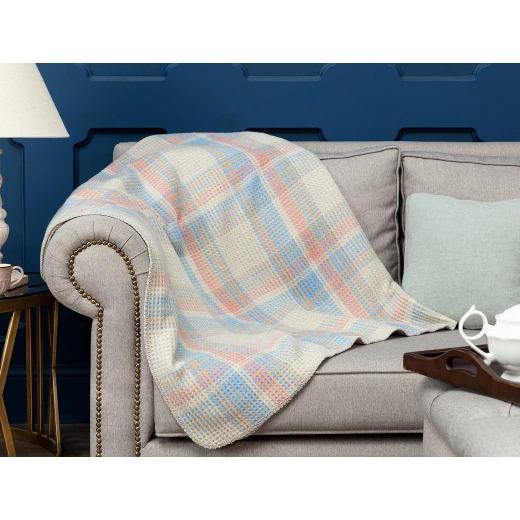 Madame Coco Odline Plaid Cotton TV Blanket - Beige / Blue Madame Coco Odline Plaid Cotton TV Blanket - Beige / Blue