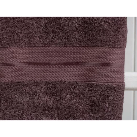 Madame Coco Roxane Bath Towel - Burgundy - مدام كوكو - Image 2