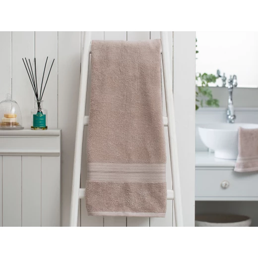 Madame Coco Roxane Bath Towel - Mauve