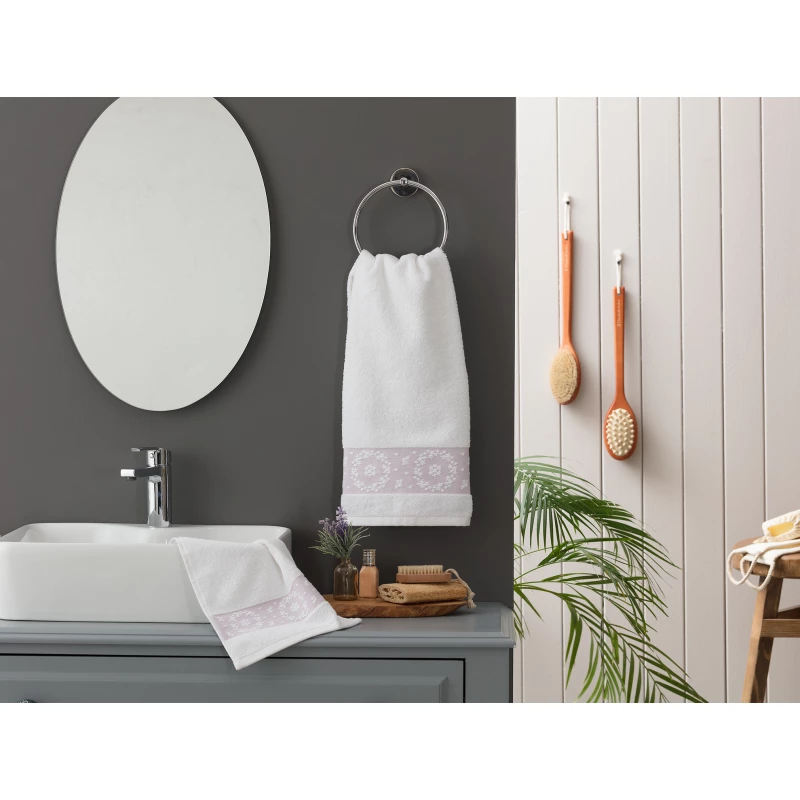 Madame Coco Chambre Border Jacquard Face Towel - White / Purple - مدام كوكو