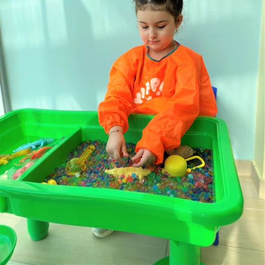 طاولة الرمل والألعاب الحسية للأطفال من يببي - يببي - Image 3