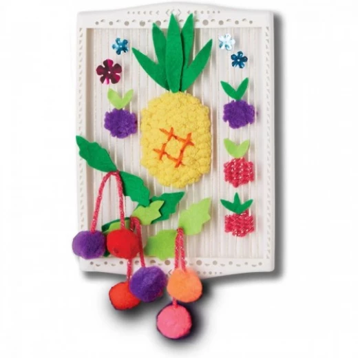 Klutz Yarn Art Kit - Klutz - Image 2