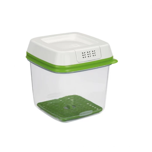 Rubbermaid Clear Square Food Storage Container With Lid,  1.5 L (1 pack) - Rubbermaid - Image 3