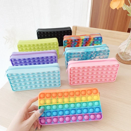 مقلمة ولعبة فقاعة سيليكون حسية بسيطة, ألوان عشوائية, 1 حبة - Image 6