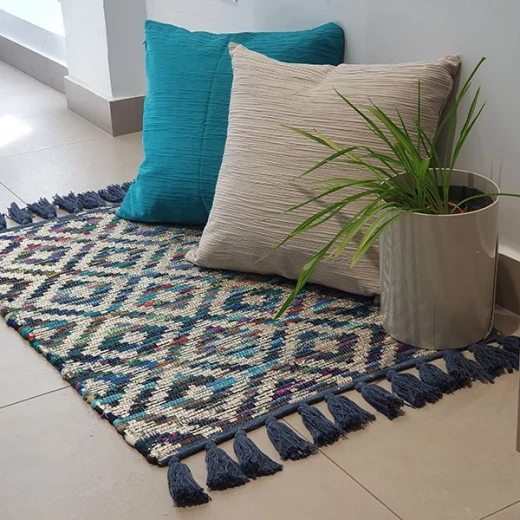 قطعة سجاد محبوكة, باللون الأزرق, 60*90 سم من نوفا هوم - نوفا هوم - Image 3