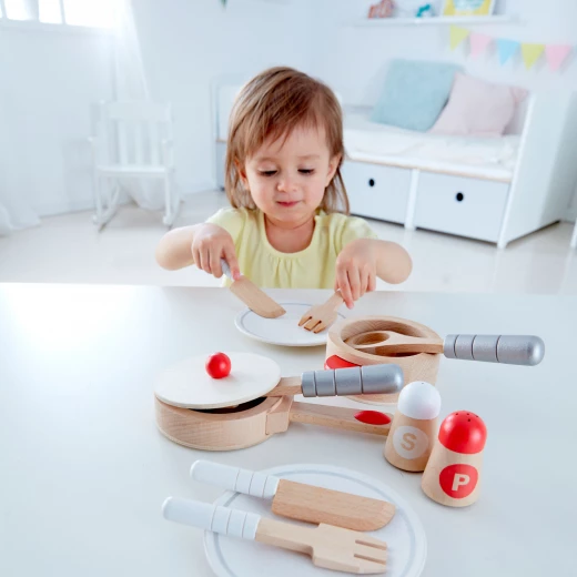 Hape Cook & Serve Set - Hape - Image 6