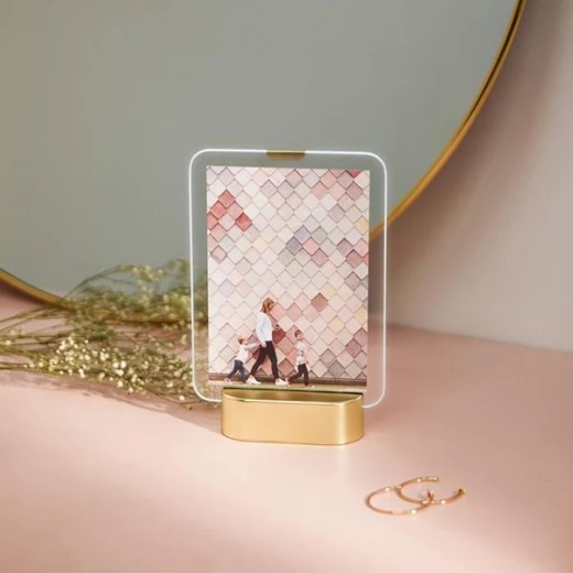 Umbra Photo Frame With LED Lighting,12x17 Cm, Gold Color - Umbra - Image 3