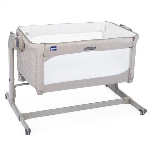 Chicco Co-Sleeping Bed Next 2 Me Chicco Co-Sleeping Bed Next 2 Me