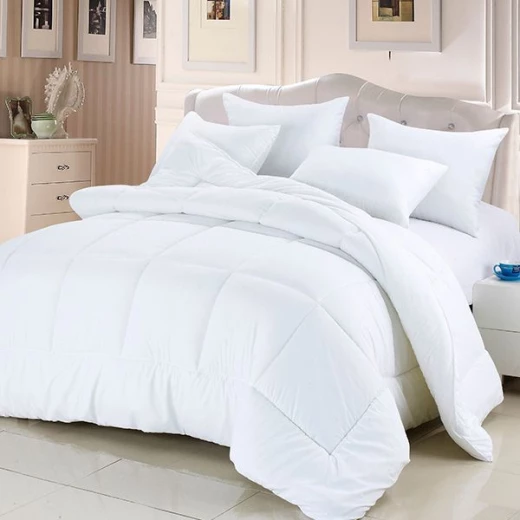 لحاف ريش صناعي, بحجم 260*220, باللون الابيض من نوفا هوم لحاف ريش صناعي, بحجم 260*220, باللون الابيض من نوفا هوم