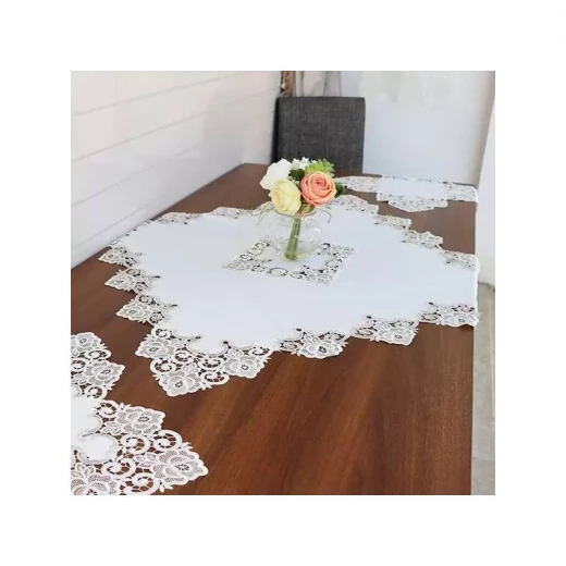 طقم مفرش طاولة بيرنا, باللون العاجي, 3 قطع من نوفا هوم طقم مفرش طاولة بيرنا, باللون العاجي, 3 قطع من نوفا هوم