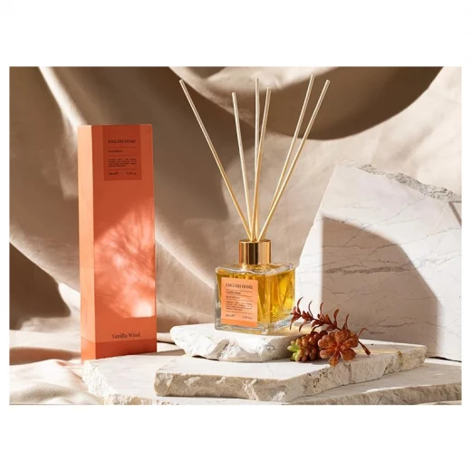 معطر غرف ويند ستيك بعطر الفانيلا, 100 مل من إنجلش هوم معطر غرف ويند ستيك بعطر الفانيلا, 100 مل من إنجلش هوم