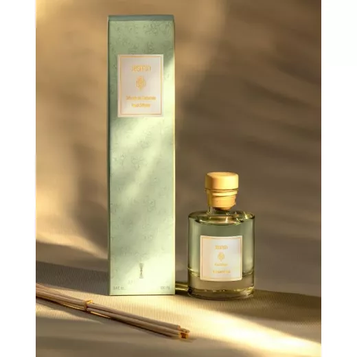 معطر جو برائحه ياسمين بالعصي100 مل من مدام كوكو معطر جو برائحه ياسمين بالعصي100 مل من مدام كوكو