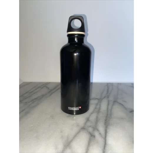 Sigg Traveller Black Stainless Steel Water Bottle, Black,1.0L - SIGG - Image 2