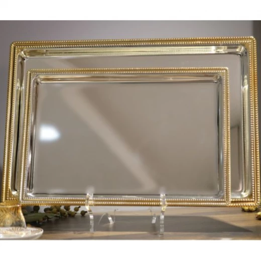 صينية صغيرة – فضي وذهبي من جوري صينية صغيرة – فضي وذهبي من جوري